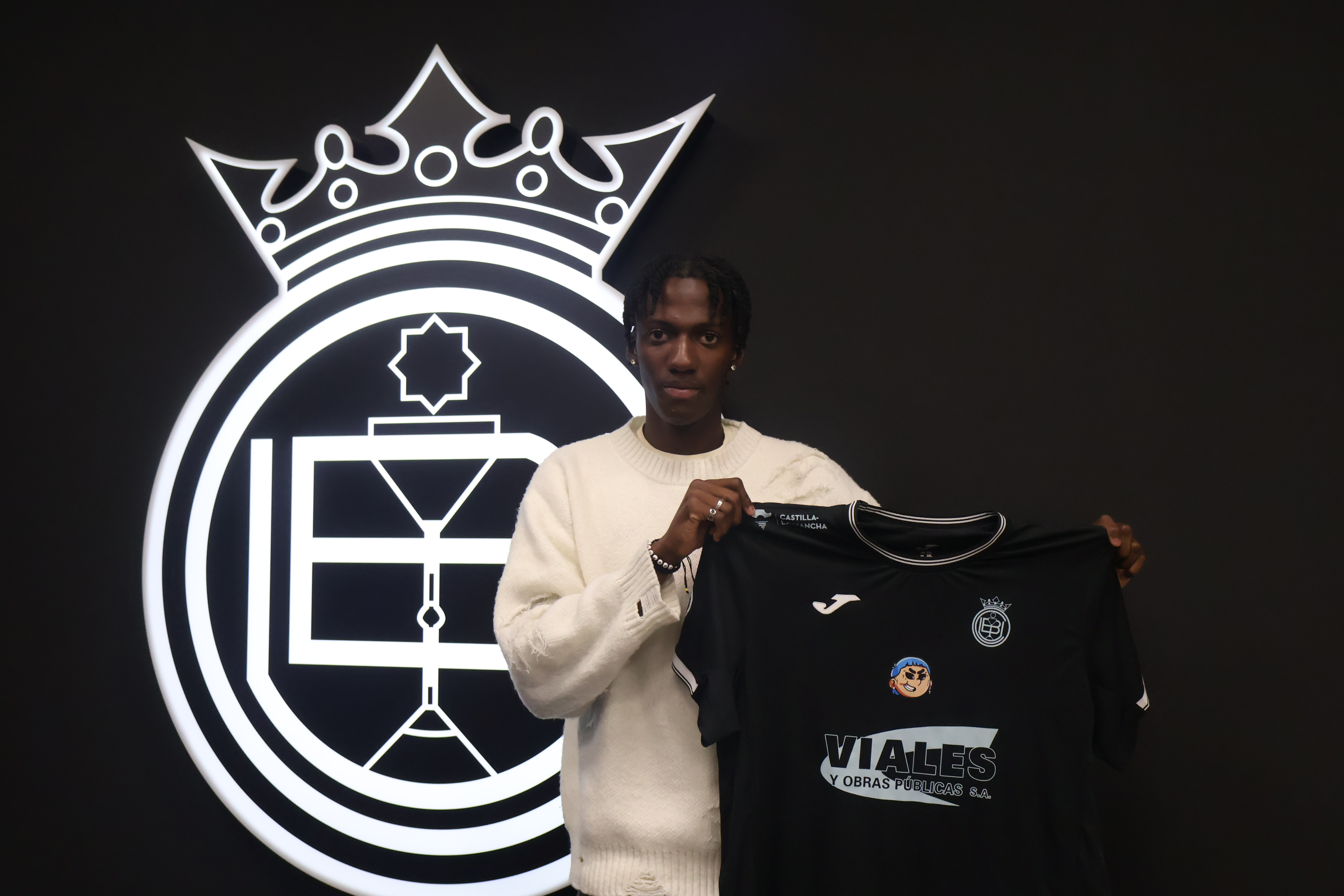 Comunicado oficial | Badra Traoré, nuevo delantero de la UB Conquense