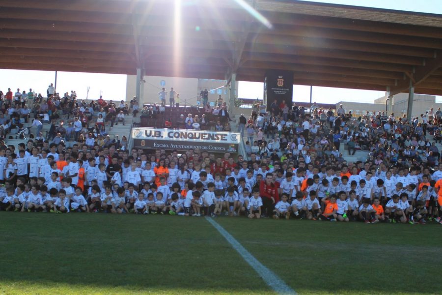 Todavía puedes apuntarte a la Escuela de Fútbol