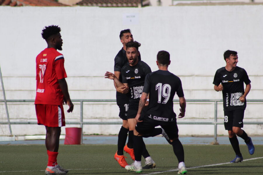 La Balompédica sentencia la permanencia, en Almagro, con un gol de Sahuquillo