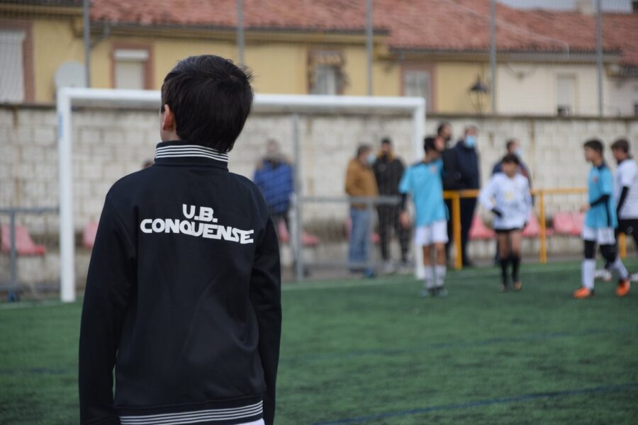 Hasta seis jugadores de la cantera balompédica convocados con la FFCM